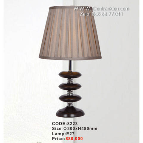 Đèn bàn phòng ngủ 8223 1 den-ban-phong-ngu-8223